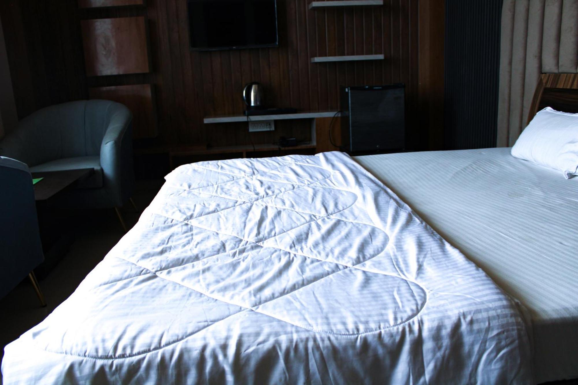 Chirawa Sangam Hotel מראה חיצוני תמונה